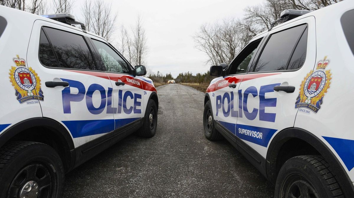 Při střelbě v Ottawě zemřel člověk a tři se zranili